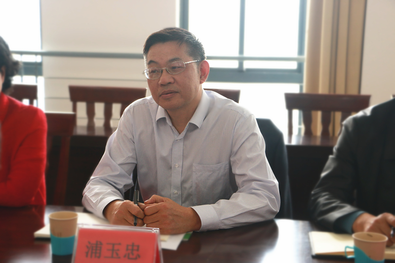 浦玉忠讲话_副本.jpg