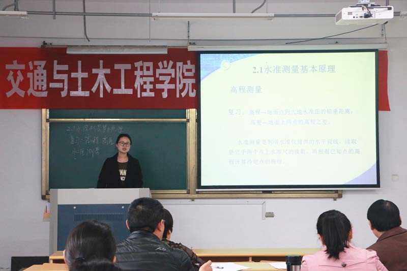 倪鑫霞.jpg