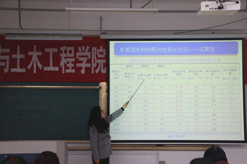 顾镇媛.jpg